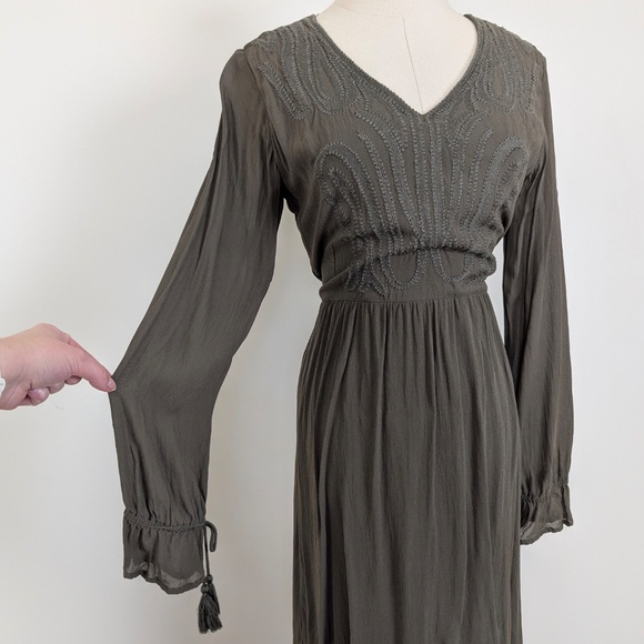 EDC Mini Dress Olive Khaki Green V-Neck Balloon Sleeve Embroidered Long Sleeve - Picture 3 of 13